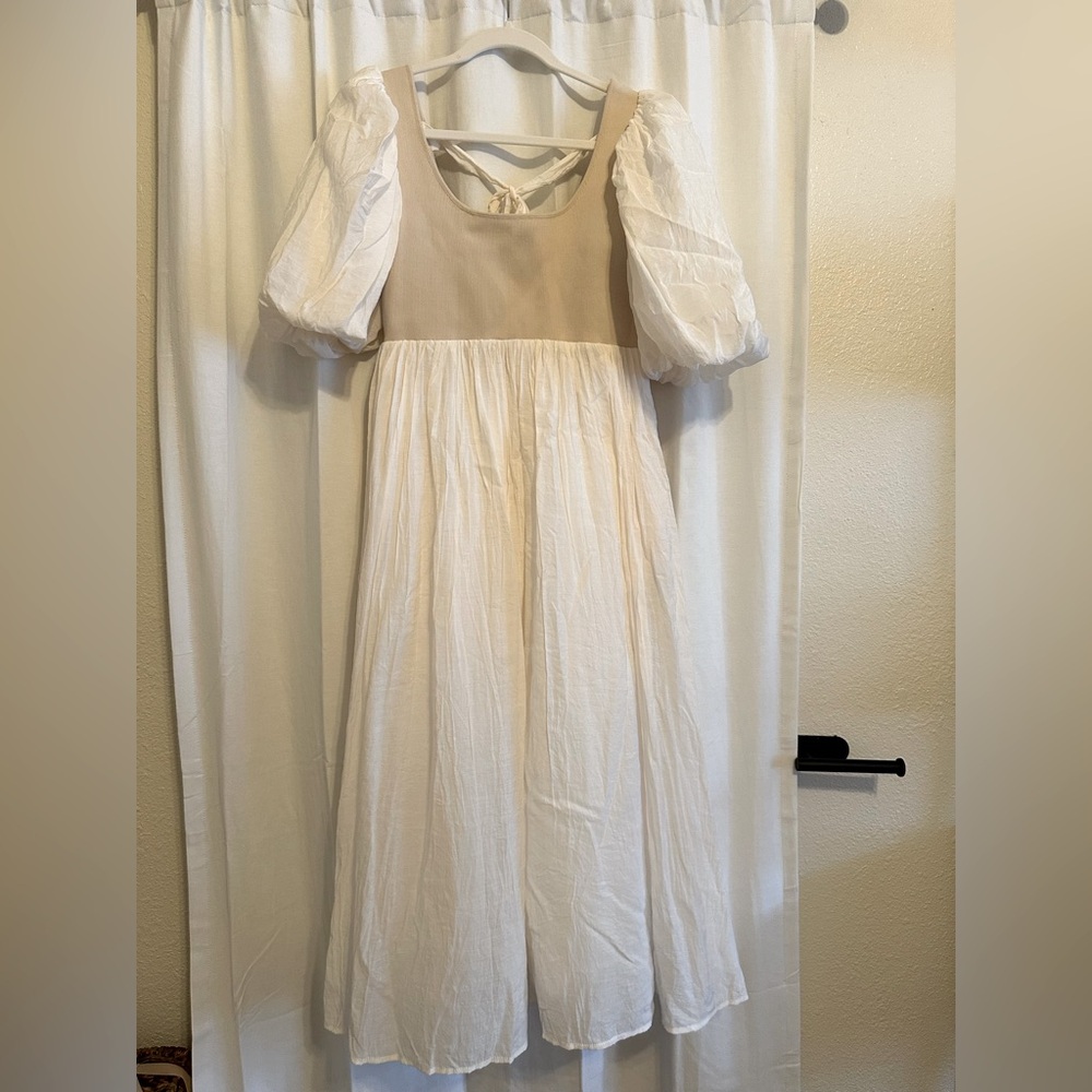 Neuflora White and Beige Dress: Size M